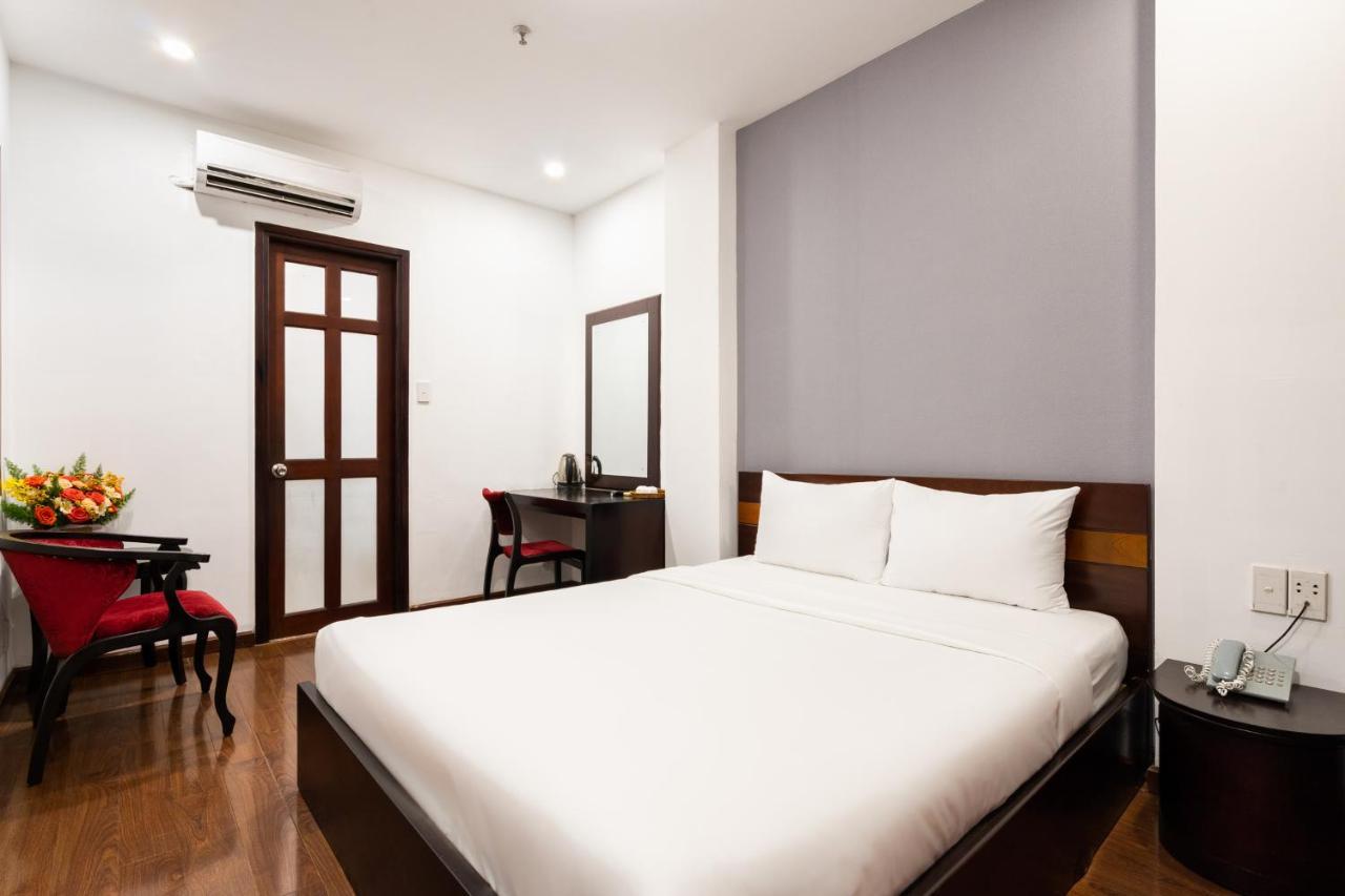 A&A Toronto Hotel Ho-Chi-Minh-Stadt Exterior foto